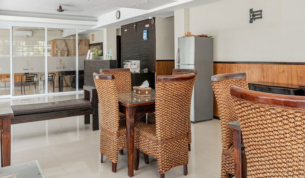 Фото Kuta Airport Insta Hotel