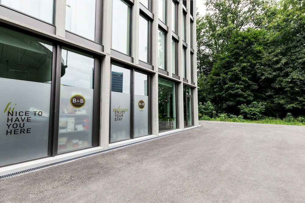 Фото B&b Hotel Zürich East Wallisellen