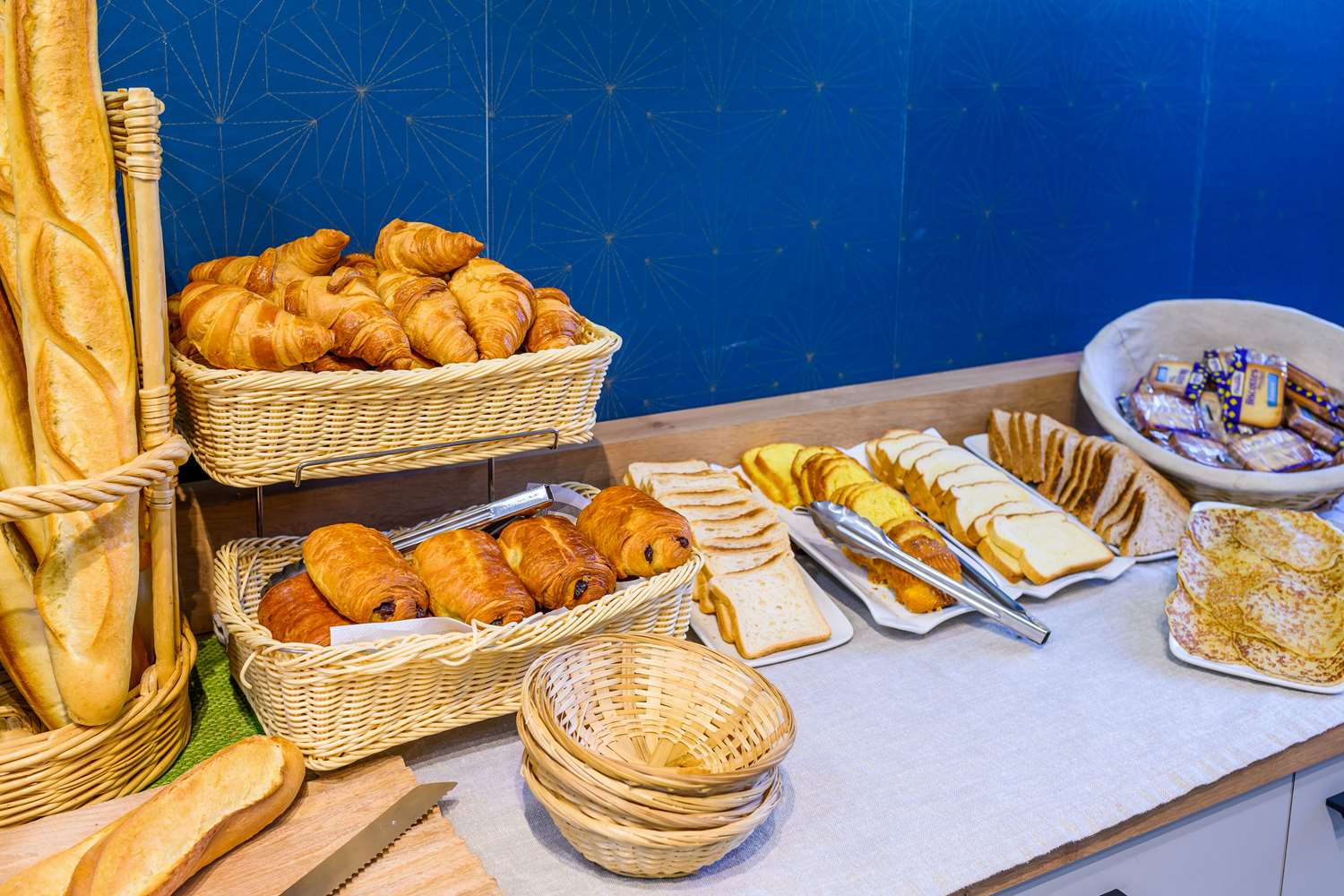 Фото Comfort Hotel Paris Porte D'Ivry