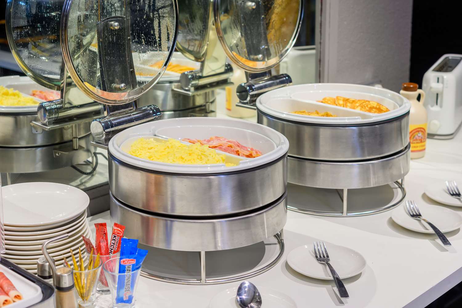 Фото Kyriad Lille Gare - Grand Palais