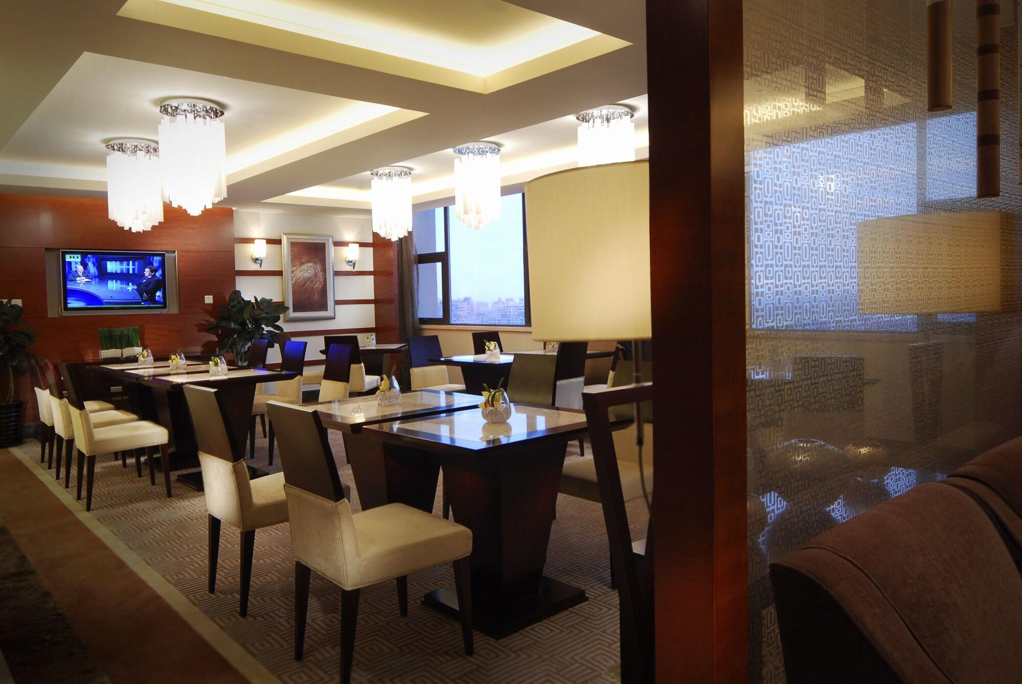 Фото Howard Johnson Caida Plaza Shanghai