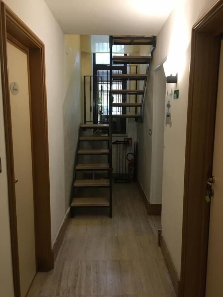 Фото B&b Liberty 900