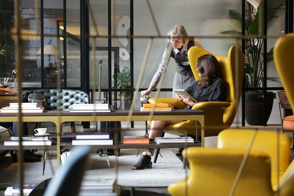 Фото The Athenaeum Hotel & Residences