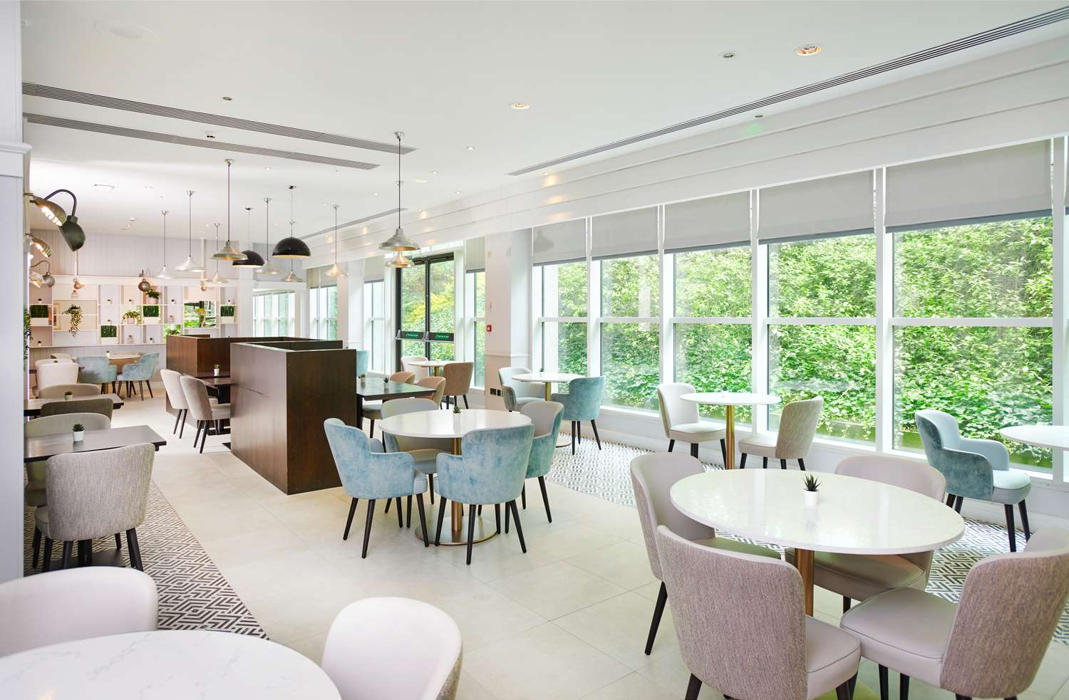 Фото Hilton London Croydon