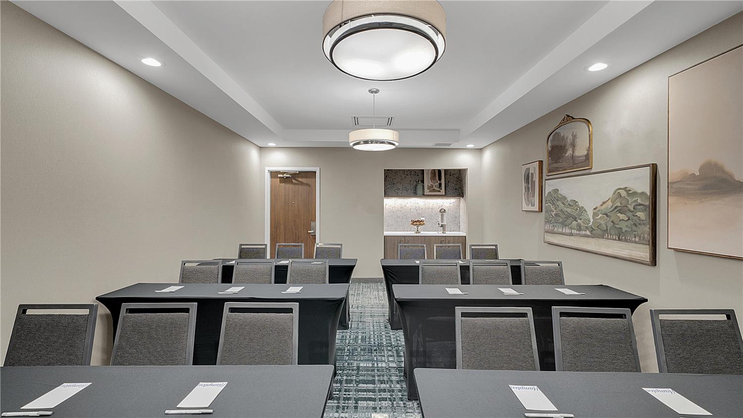 Фото Hampton Inn & Suites by Hilton Toronto Markham