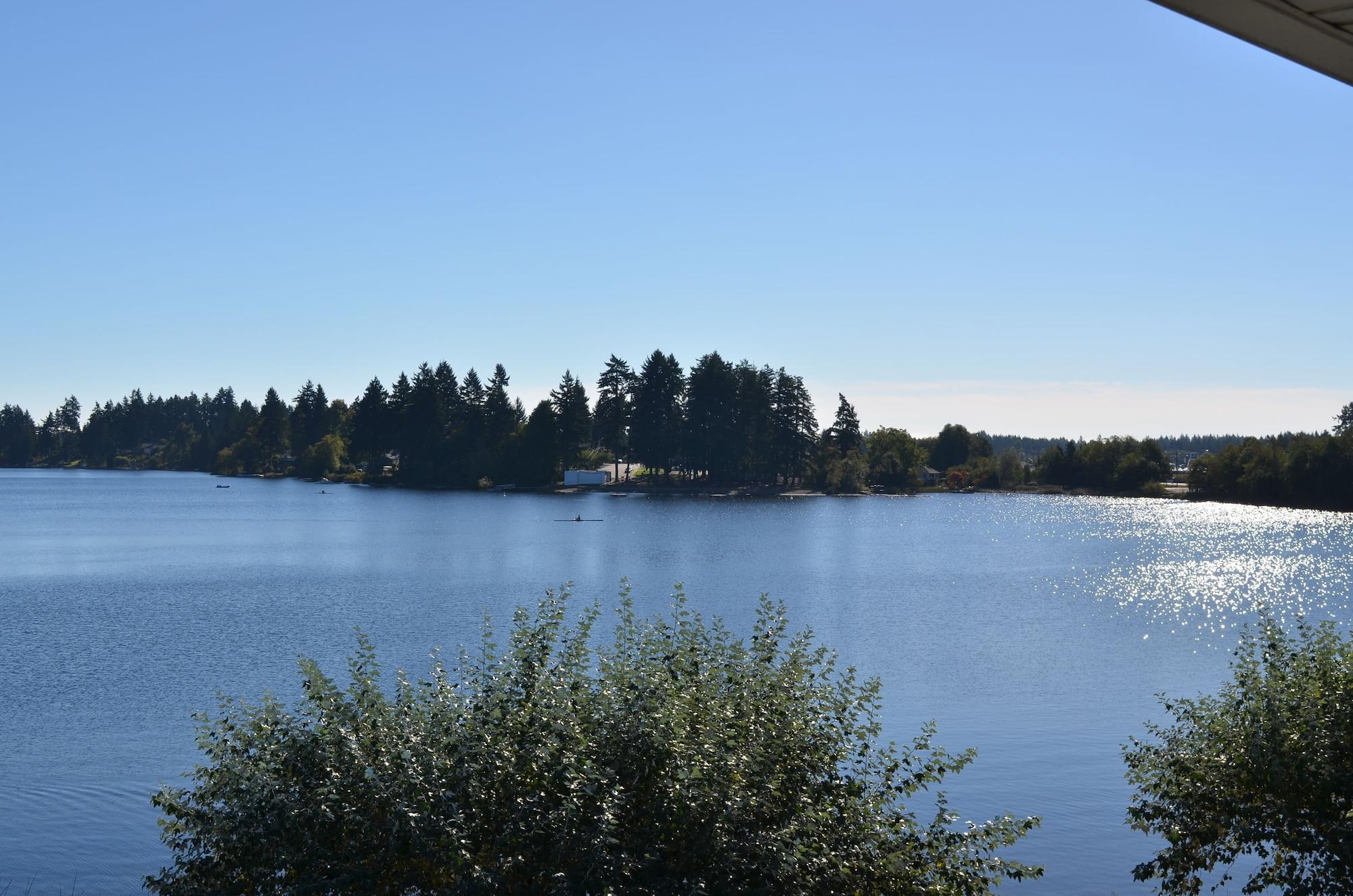 Фото Inn On Long Lake