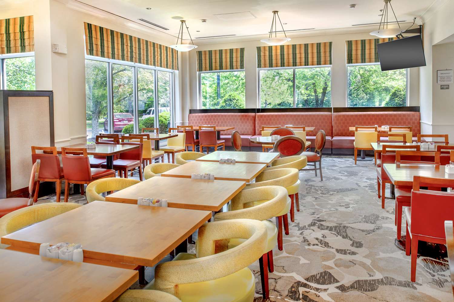 Фото Hilton Garden Inn St. Louis/Chesterfield