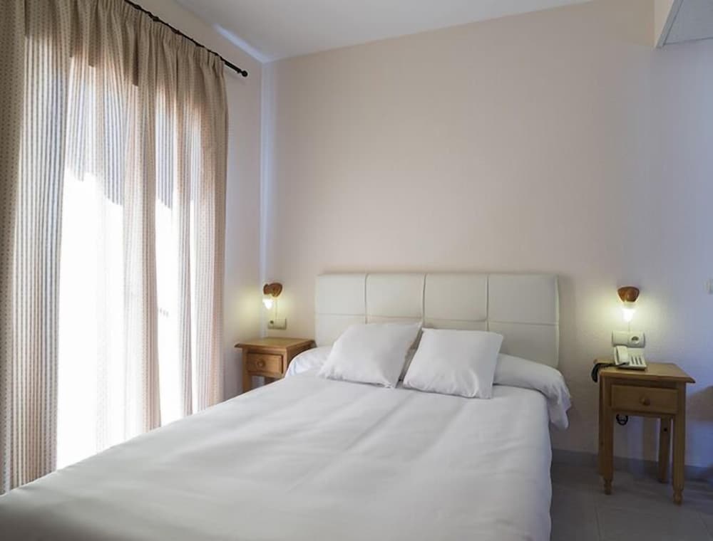 Фото Hotel Mare Estepona