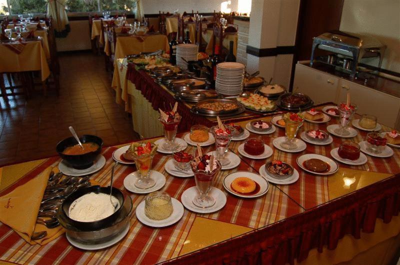 Фото Ruca Cheli Village Ski Hotel