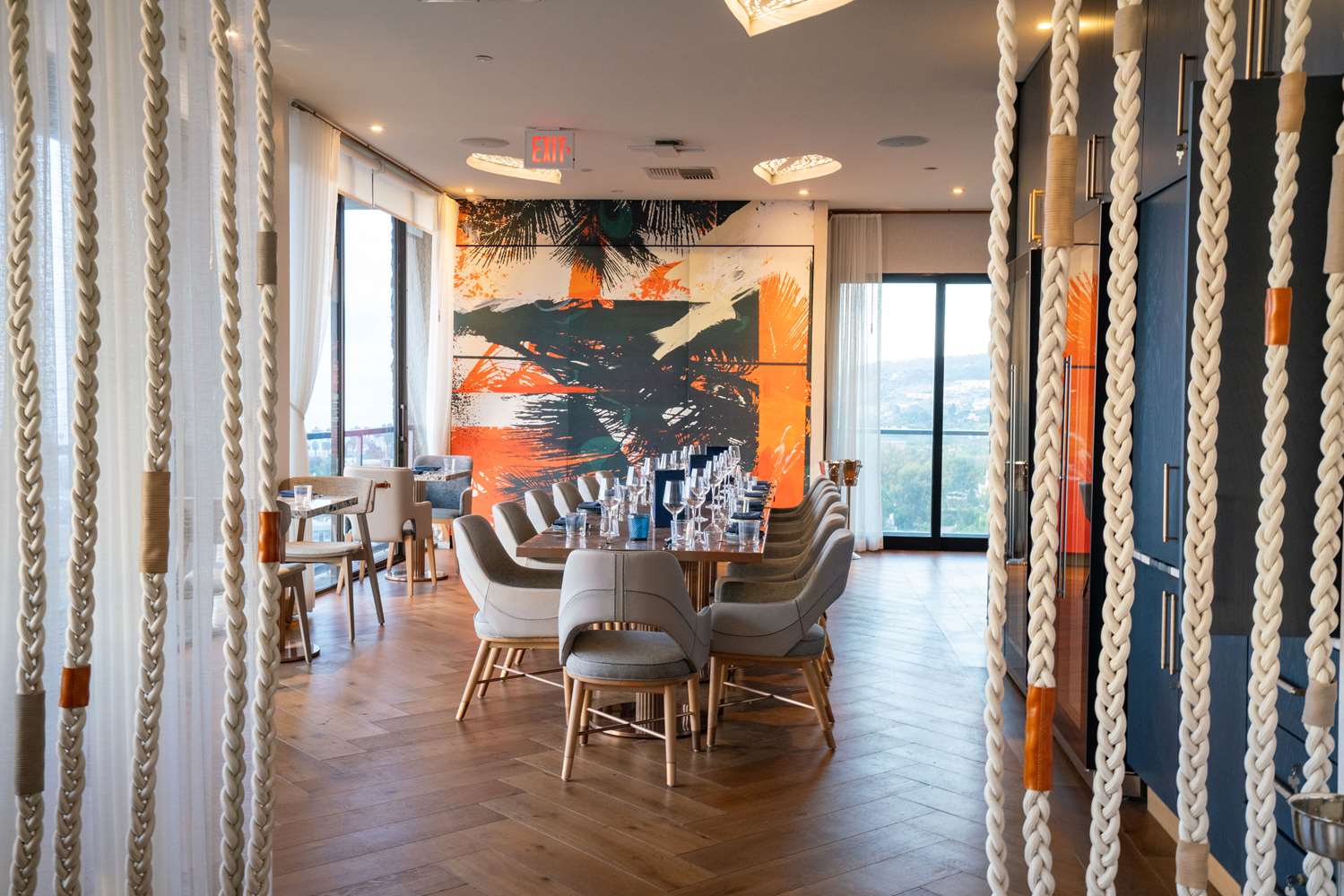 Фото Hotel La Jolla, Curio Collection by Hilton