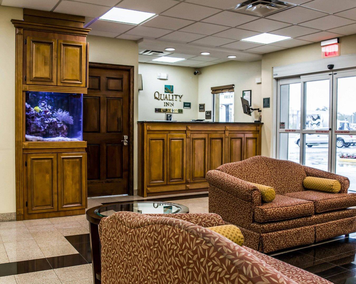 Фото Quality Inn Airport - Cruise Port