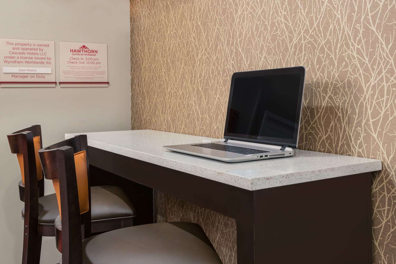 Фото Hawthorn Suites by Wyndham Louisville North