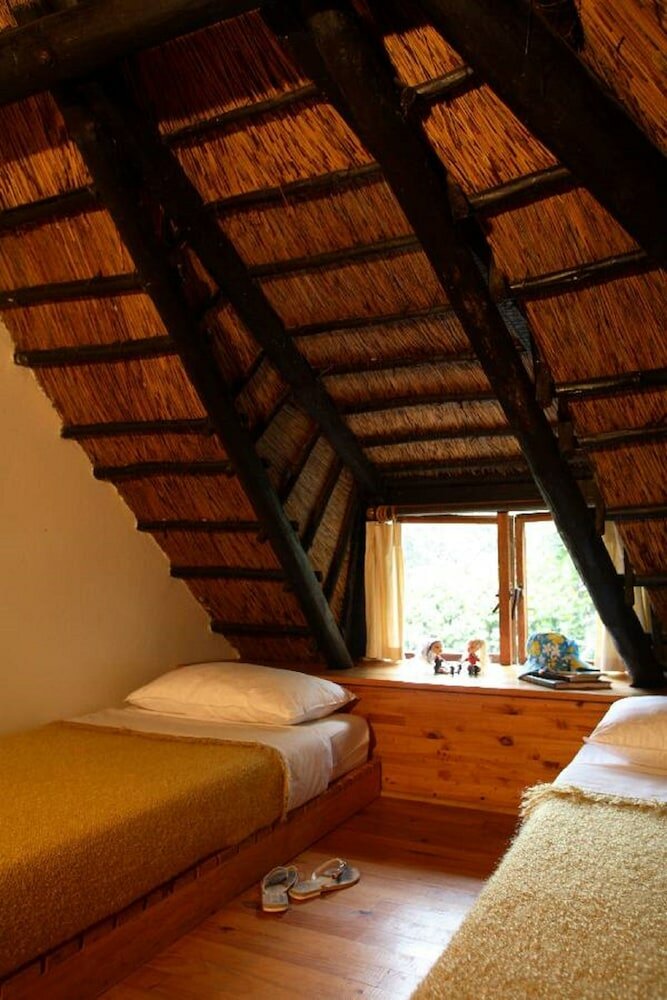 Фото Moontide Guest Lodge