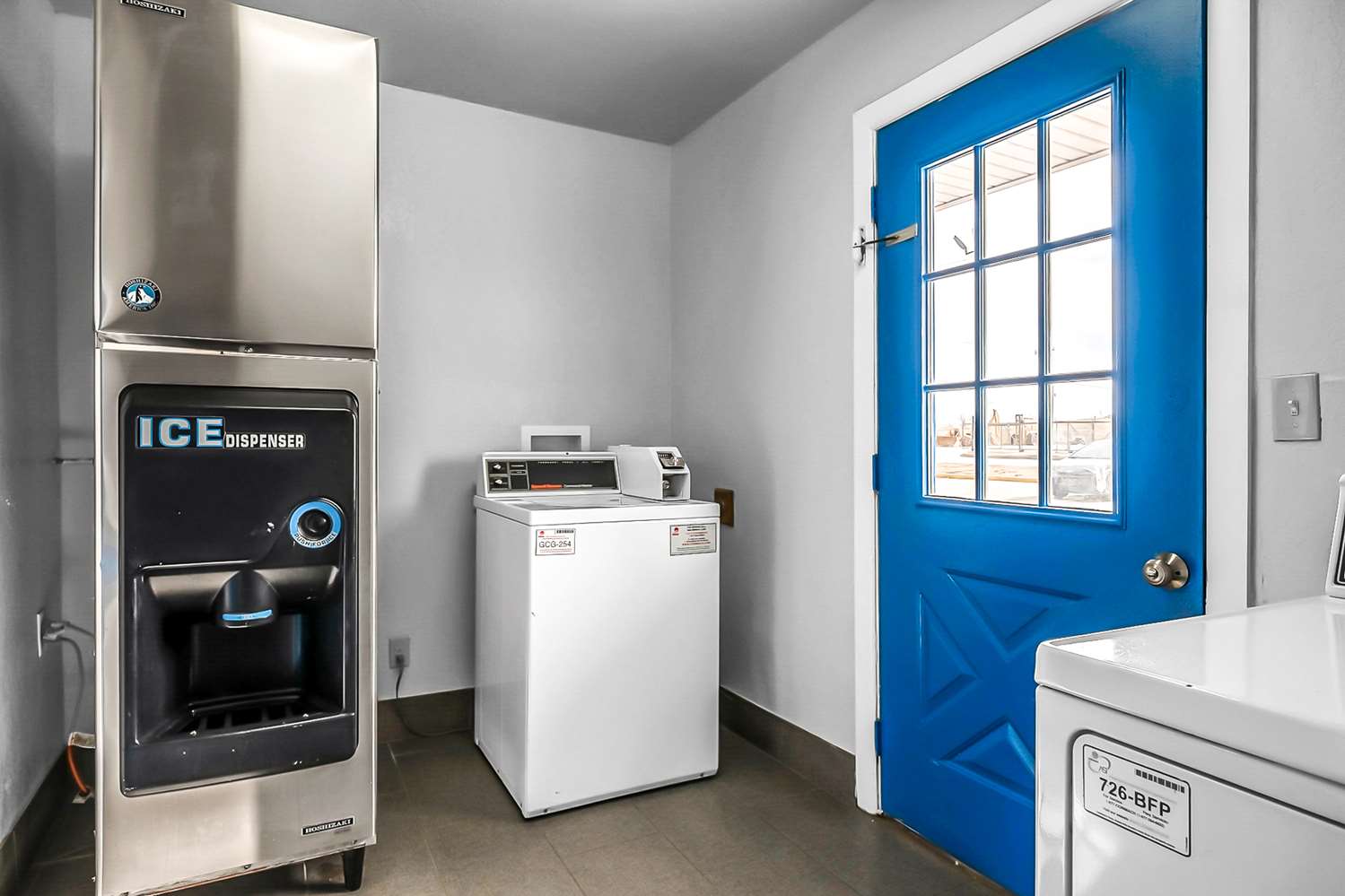 Фото SureStay Hotel by Best Western Oklahoma City West