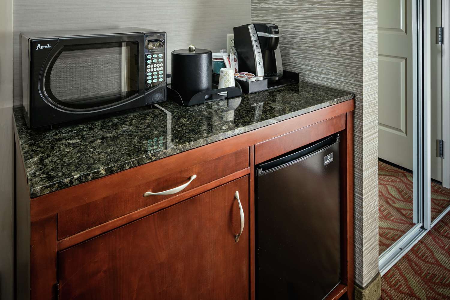 Фото Hilton Garden Inn Corvallis