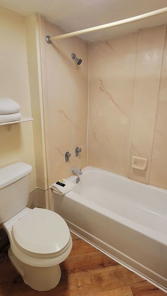 Фото Super 8 by Wyndham San Antonio Near SeaWorld Ingram Park