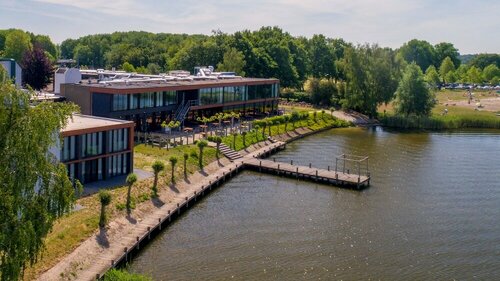 Внешний вид отеля Postillion Hotel Amersfoort Veluwemeer в Пюттене, фото 2