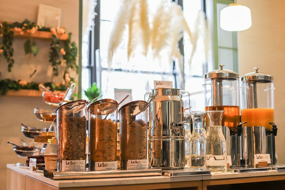 Фото La Suite West - Hyde Park