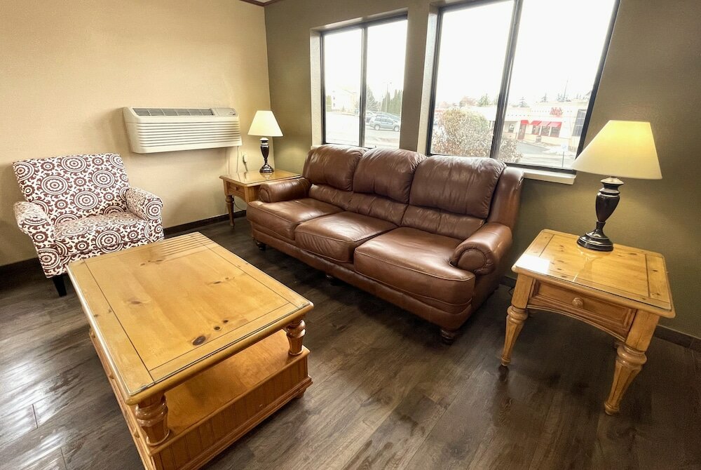 Фото Super 8 by Wyndham Moscow Pullman