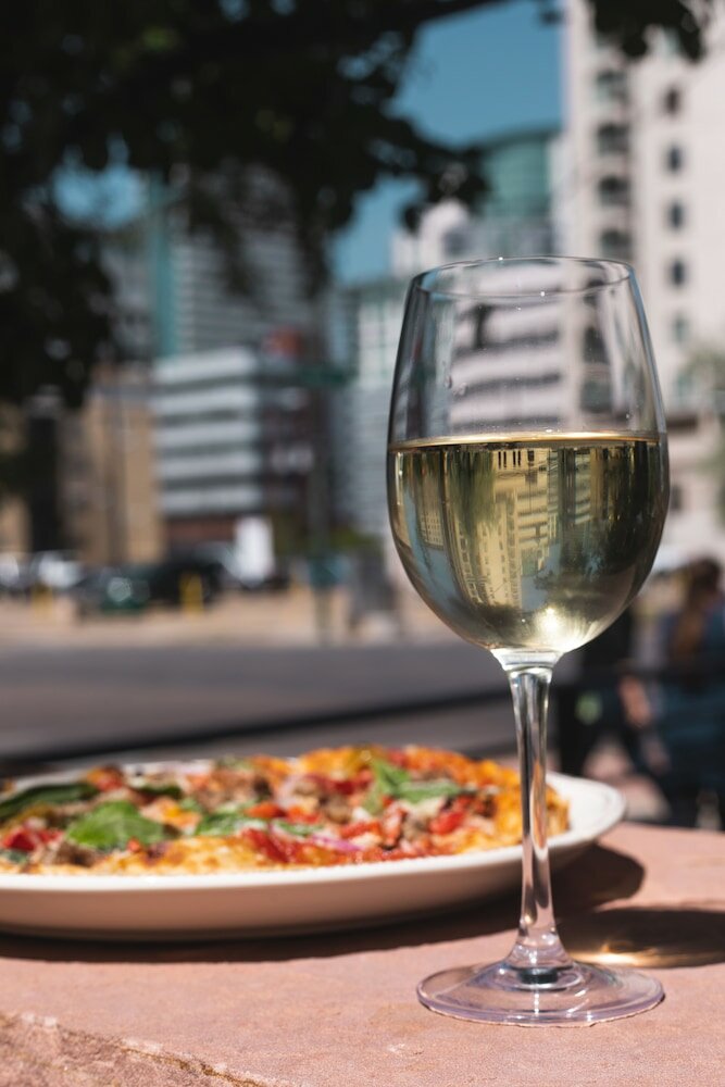 Фото Warwick Denver