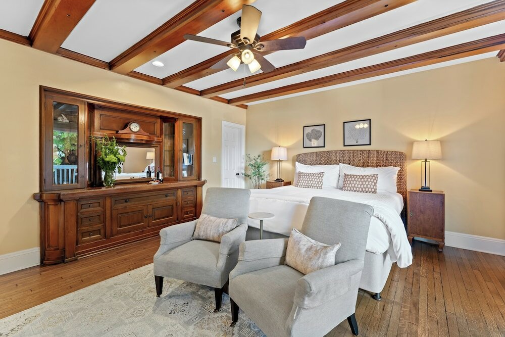 Фото Channel Road Inn, A Four Sisters Inn