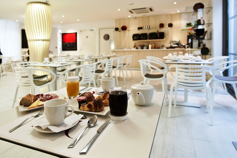 Фото Mercure Paris Levallois Perret Hotel