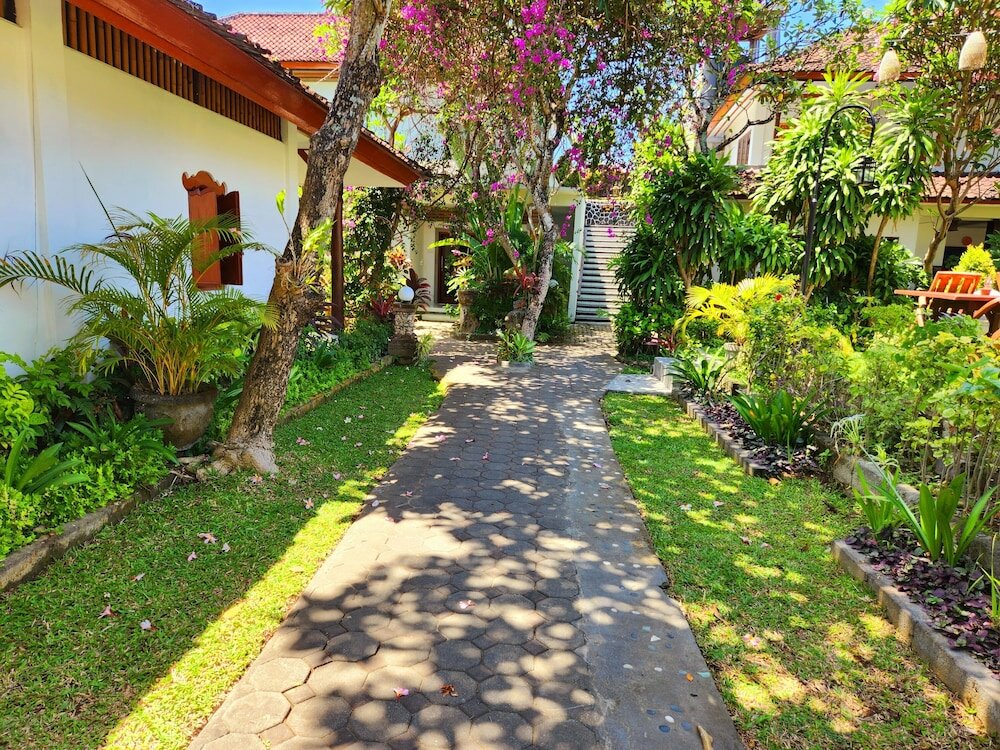 Фото Swastika Bungalows