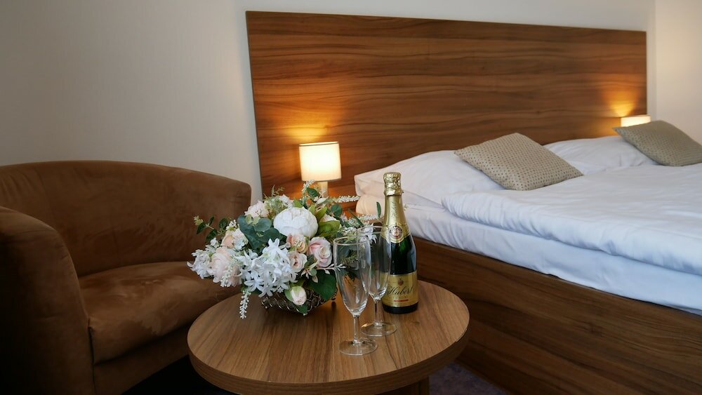 Фото Hotel Saffron