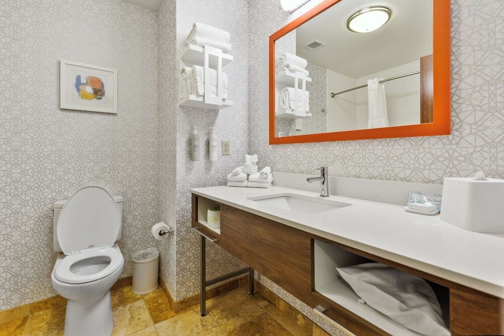 Фото Hampton Inn Temple