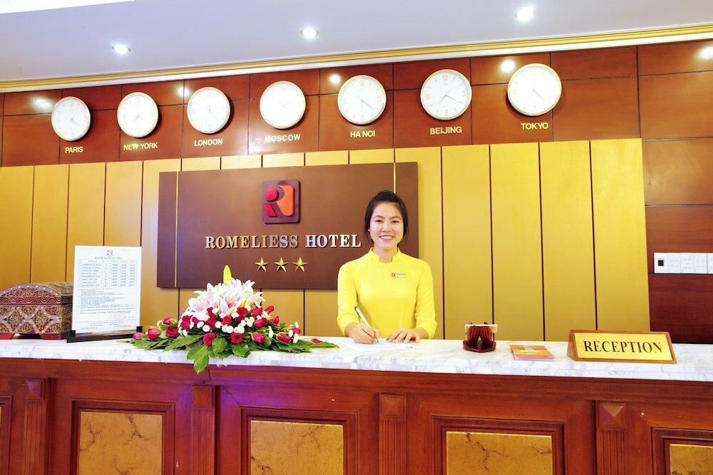 Фото Romeliess Hotel