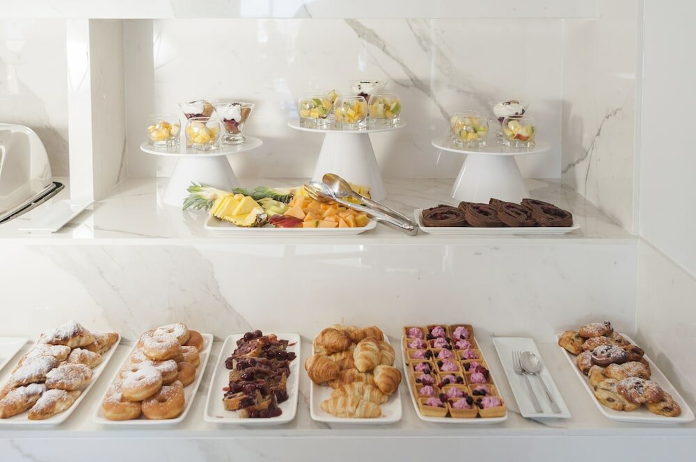 Фото The Duke Boutique Hotel