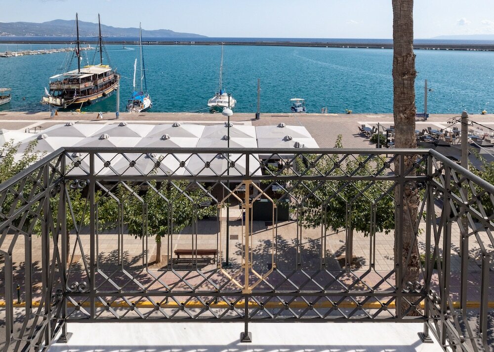 Фото Grand Hotel Kalamata