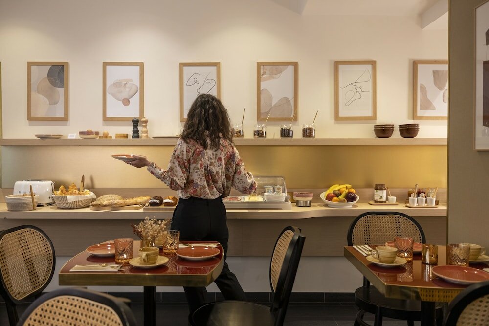 Фото Hotel Bailli de Suffren - Tour Eiffel