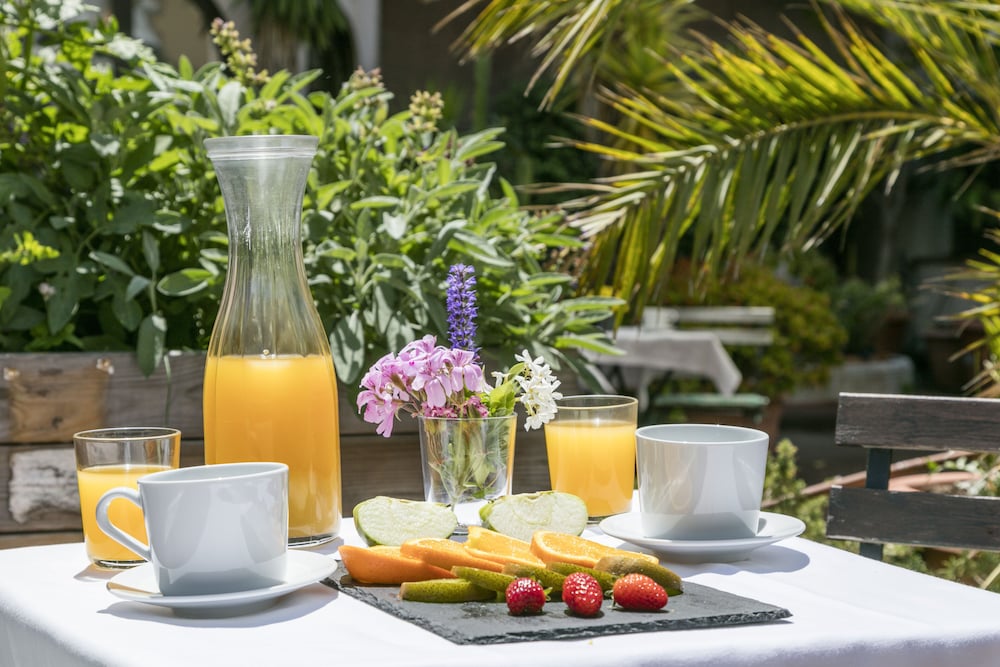 Фото Mihlton Barcelona Boutique B&b