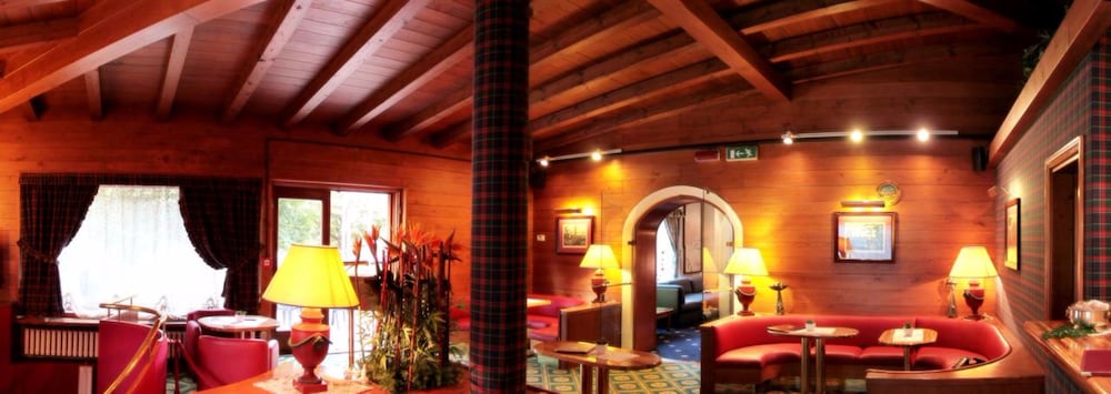 Фото Hotel Majoni