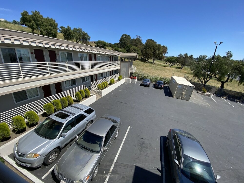 Фото Budget Inn of Hayward