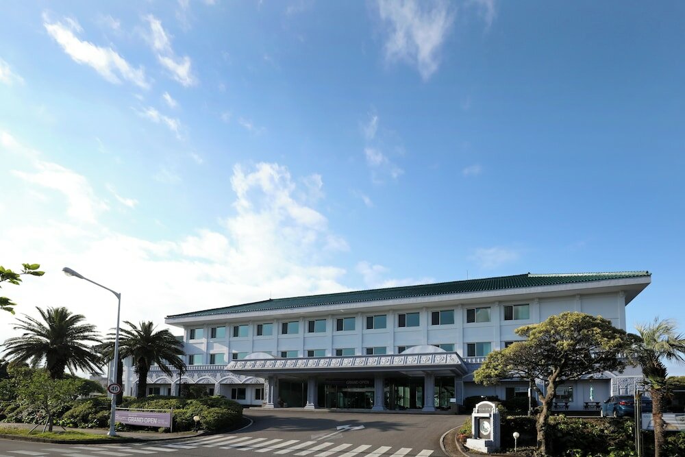 Фото Bloom Hotel