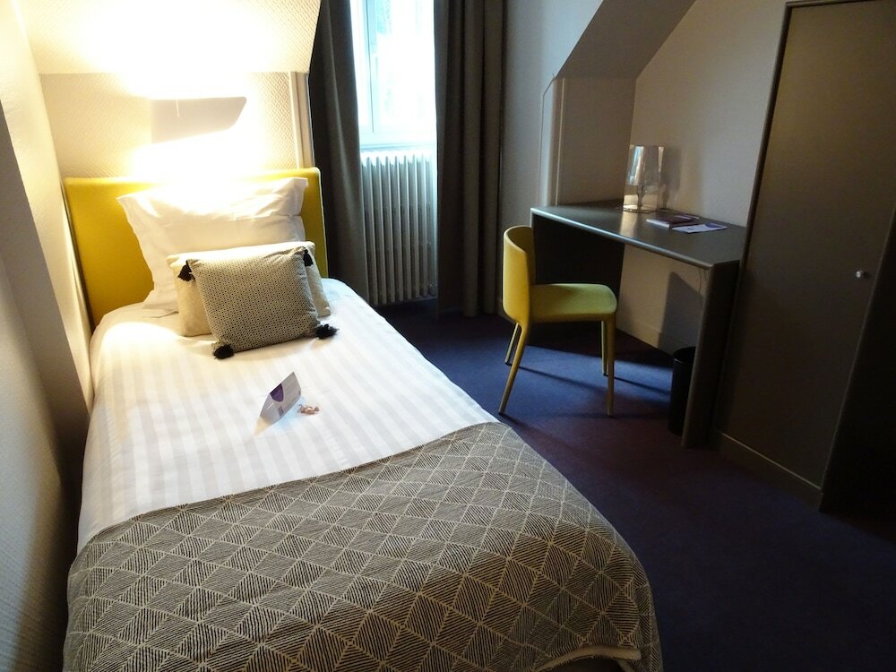 Фото Hotel Le Sevigne Rennes