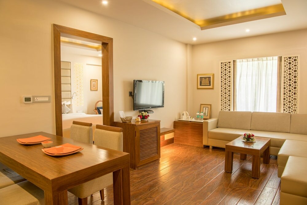 Фото Howard Plaza The Fern