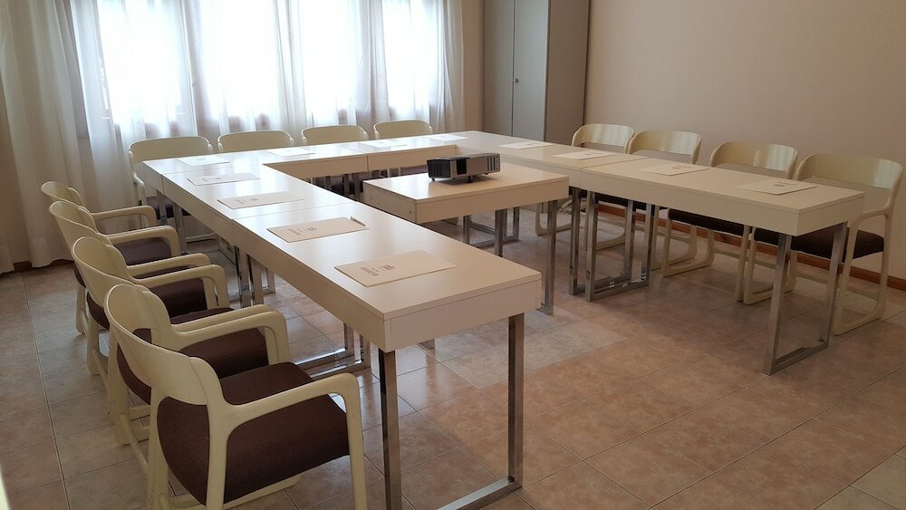 Фото Hotel Geneva