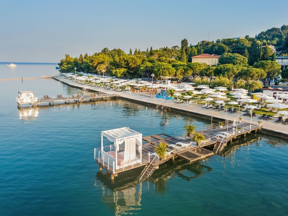 Фото Hotel Slovenija