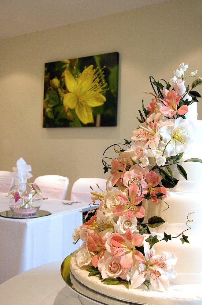 Фото Hilton Garden Inn Luton North