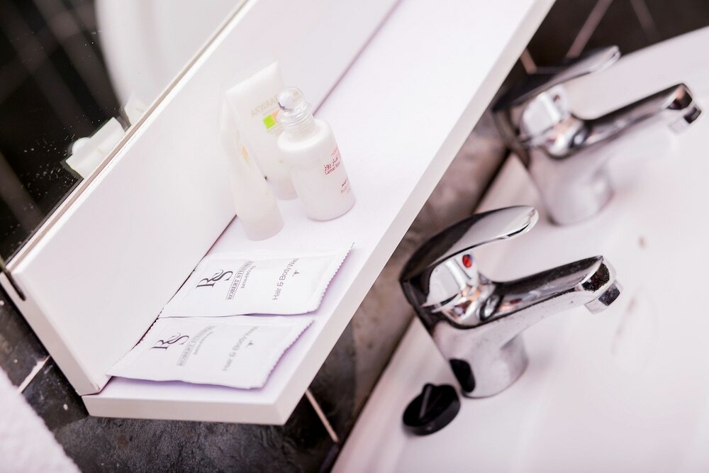 Фото Eden Vale Hotel