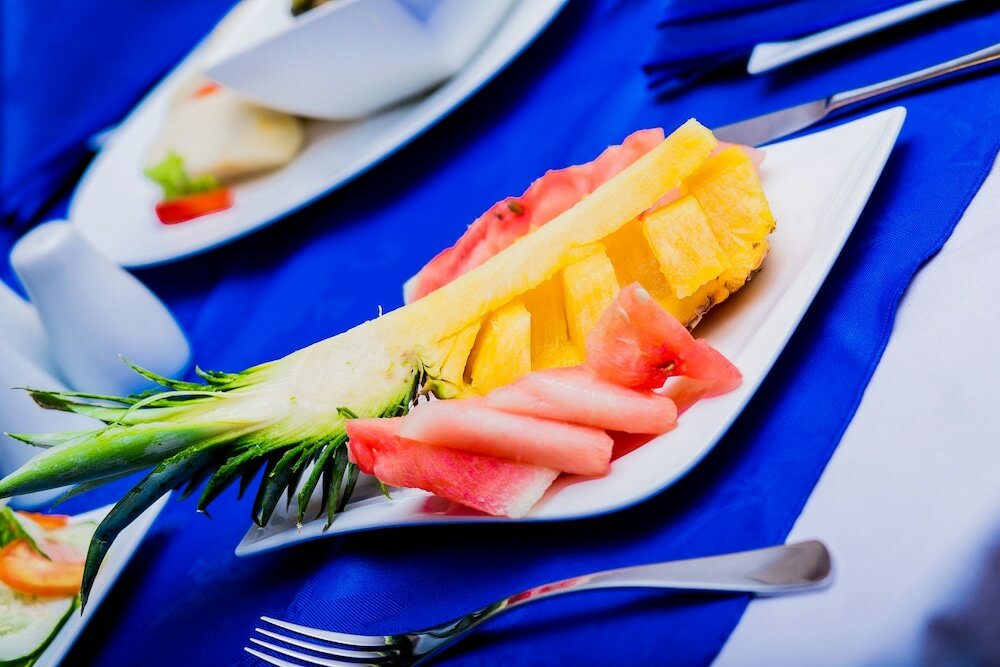 Фото Eden Vale Hotel