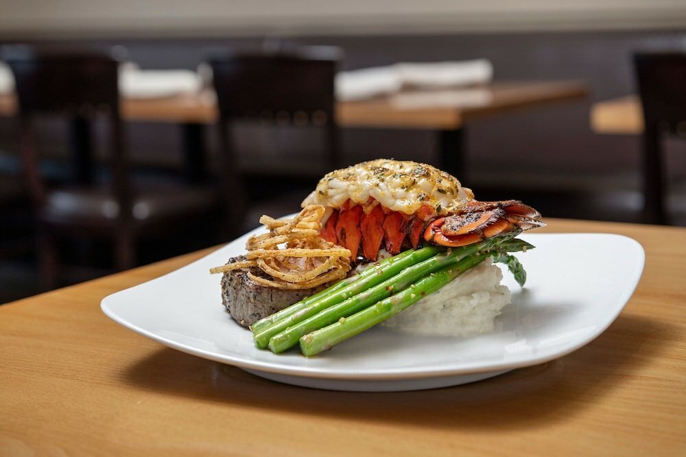 Фото The Westin Sacramento