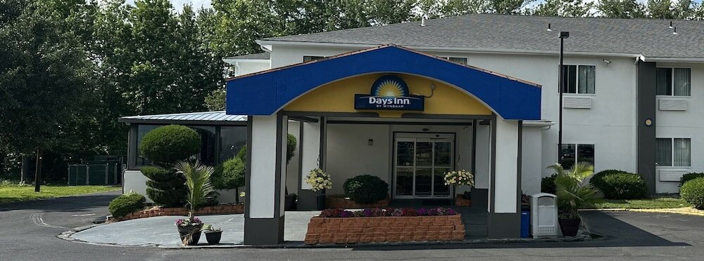 Фото Days Inn by Wyndham Runnemede Philadelphia Area