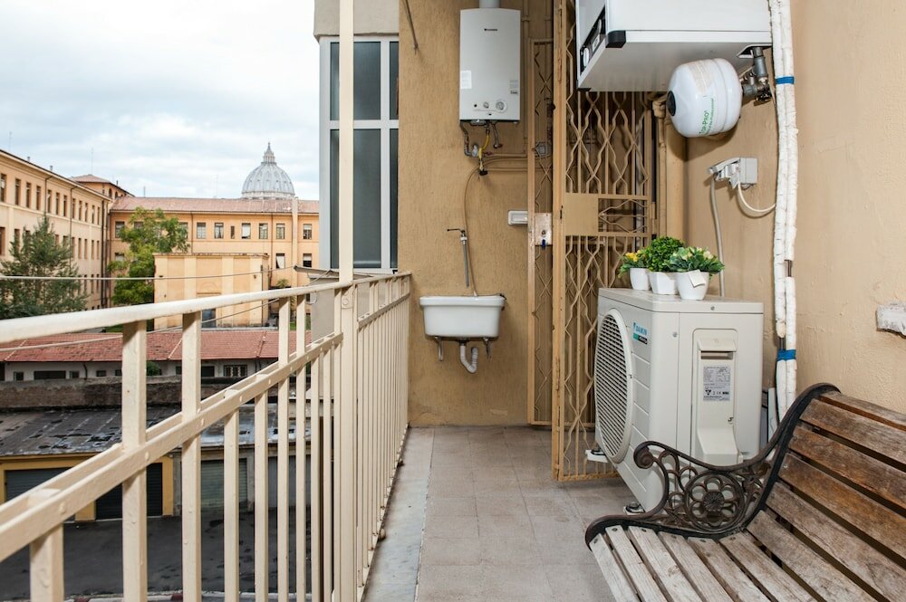 Фото Domus Fabiola - Vaticano