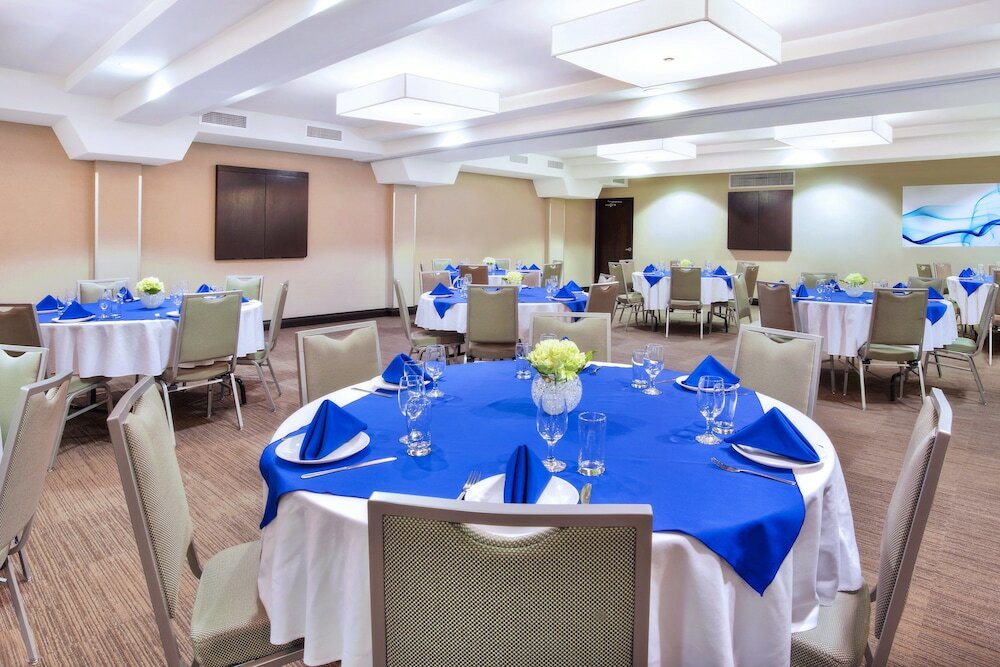 Фото Holiday Inn Express Sault Ste Marie