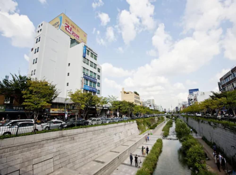 Фото Central Tourist Hotel