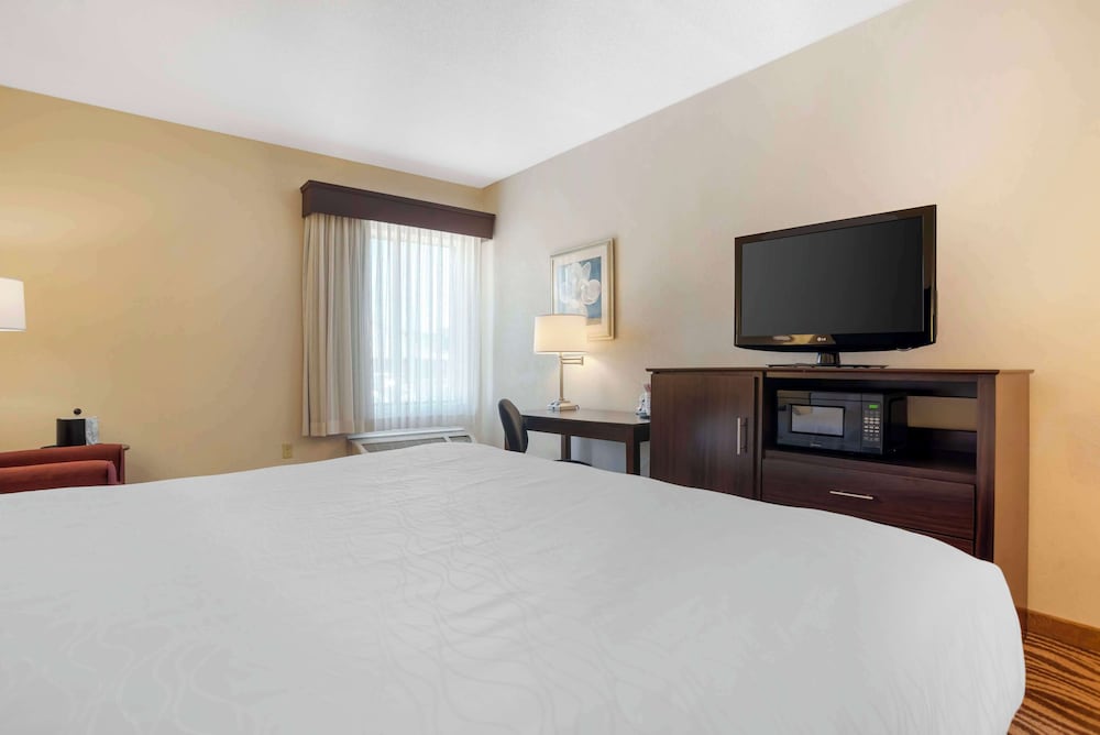 Фото Best Western Plus Oak Mountain Inn